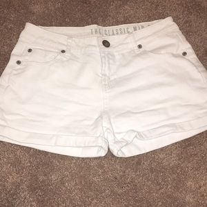 Mid rise white shorts